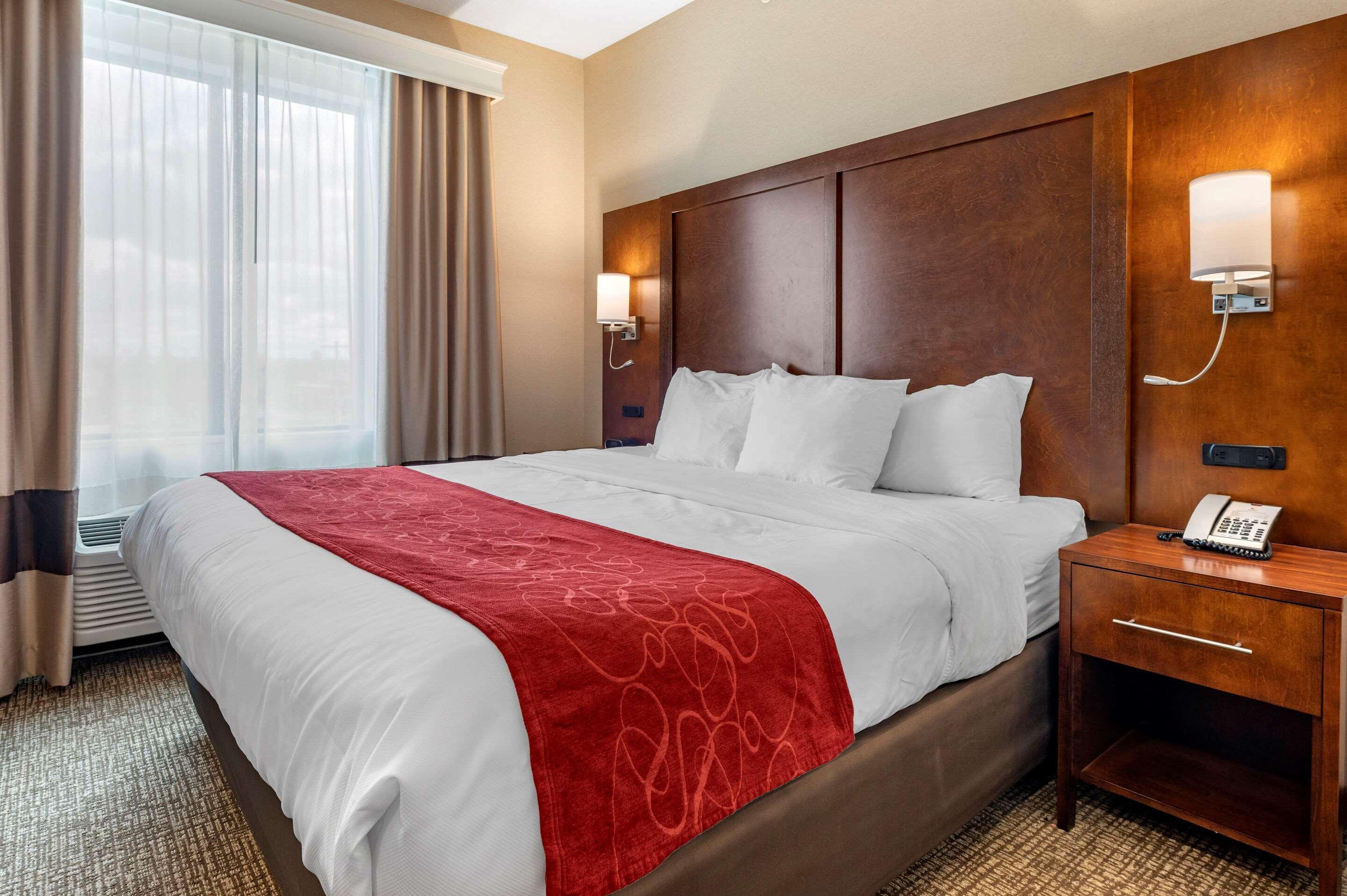Comfort Suites Columbus Airport מראה חיצוני תמונה