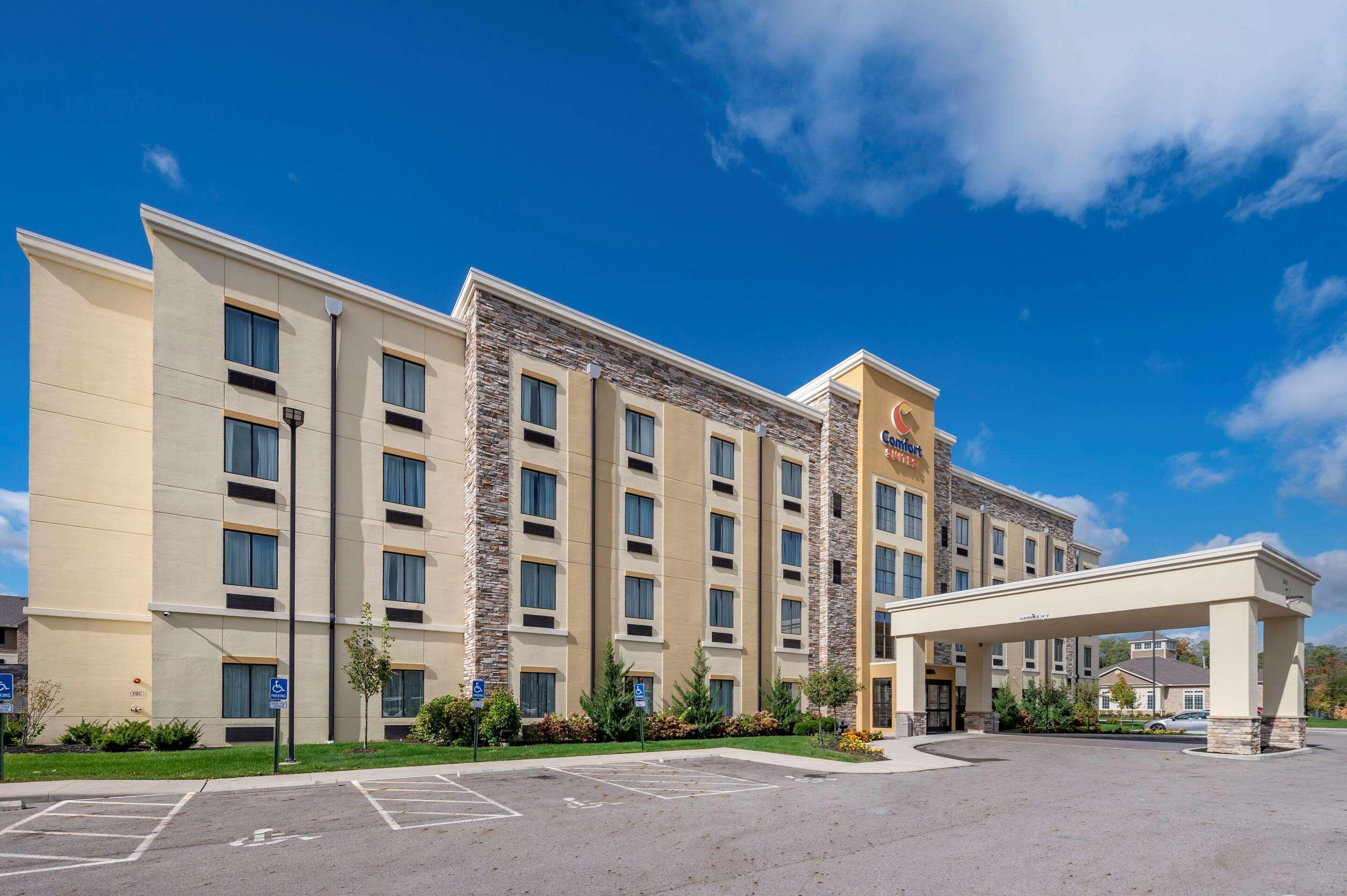 Comfort Suites Columbus Airport מראה חיצוני תמונה