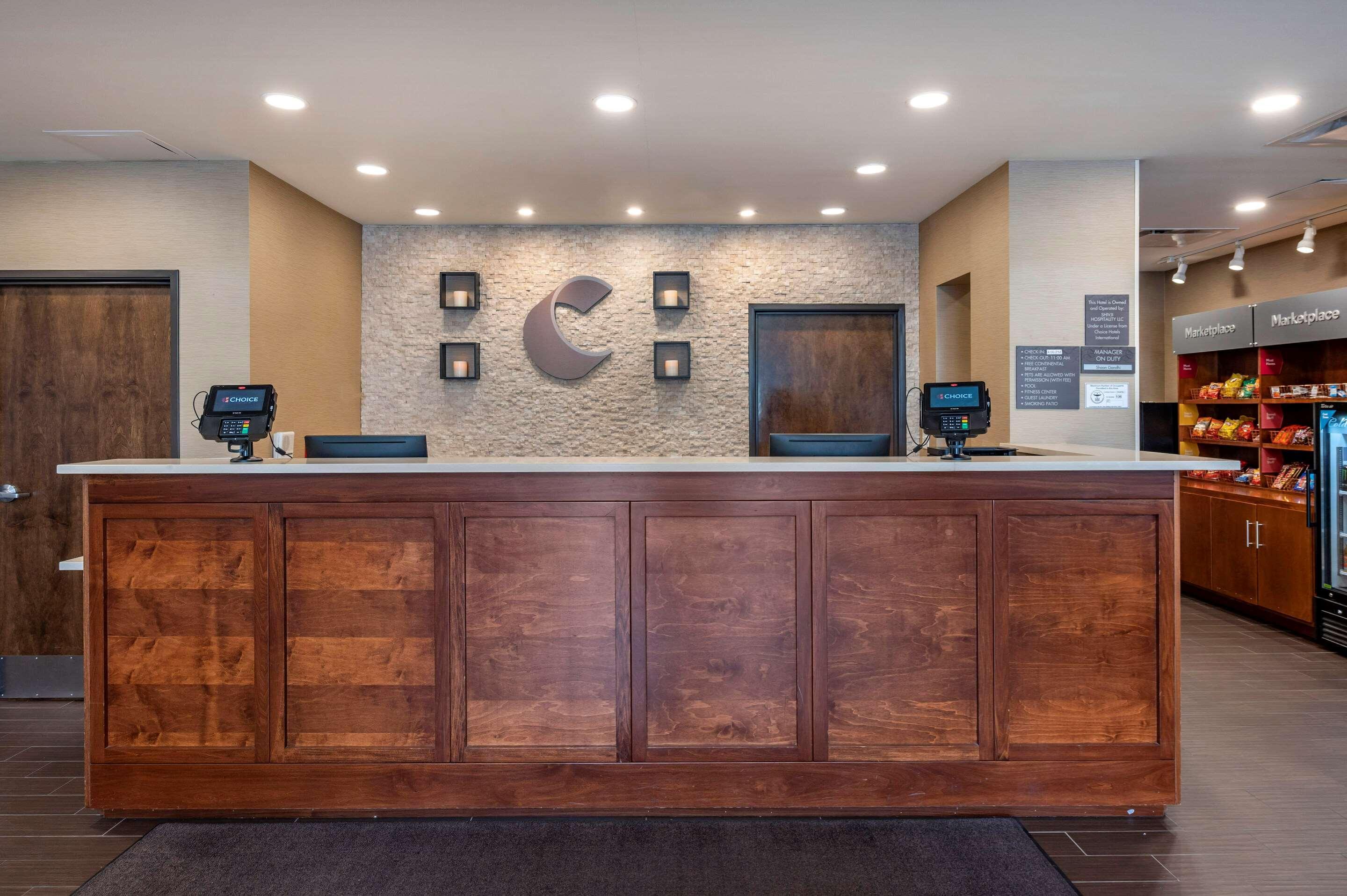 Comfort Suites Columbus Airport מראה חיצוני תמונה