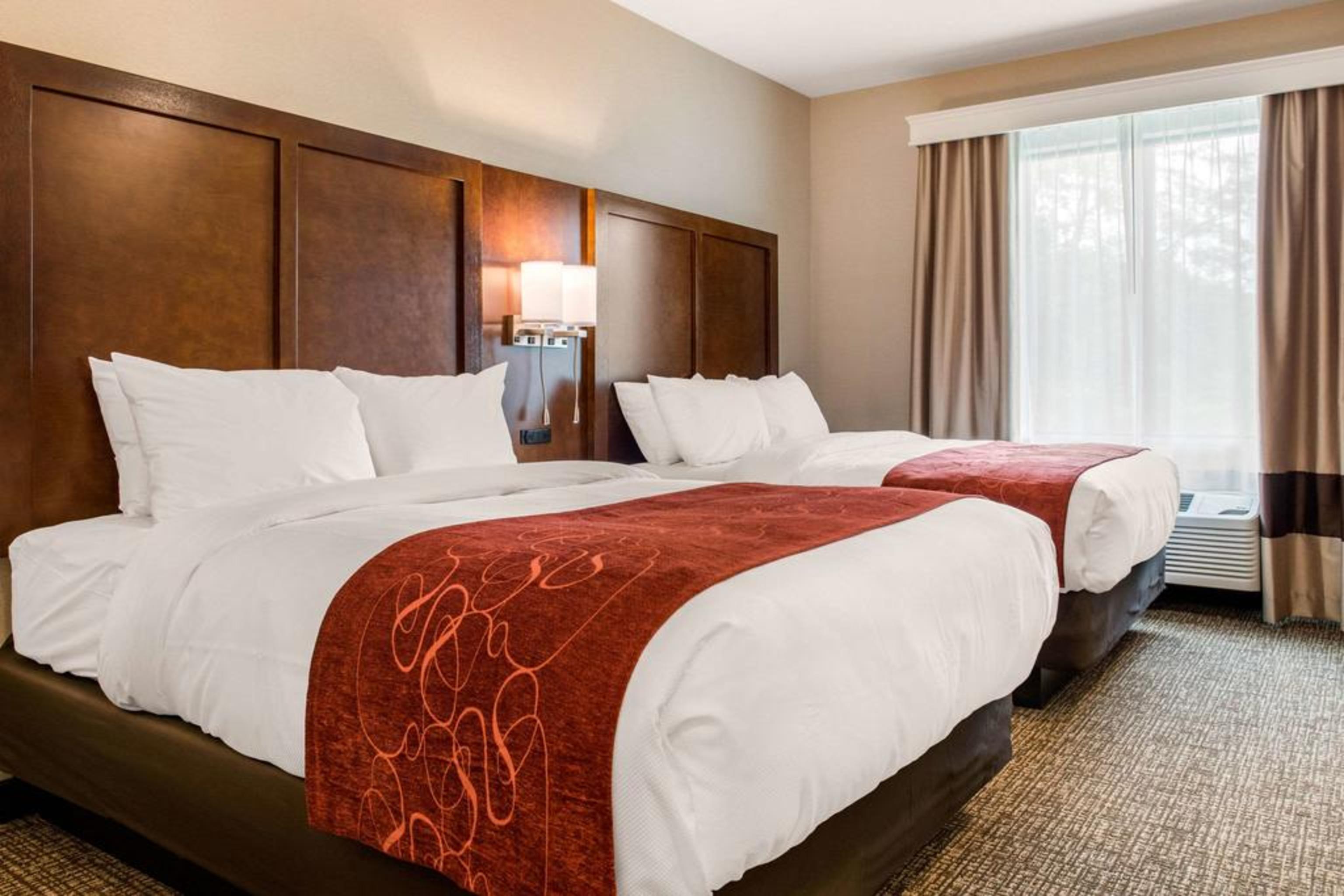 Comfort Suites Columbus Airport מראה חיצוני תמונה