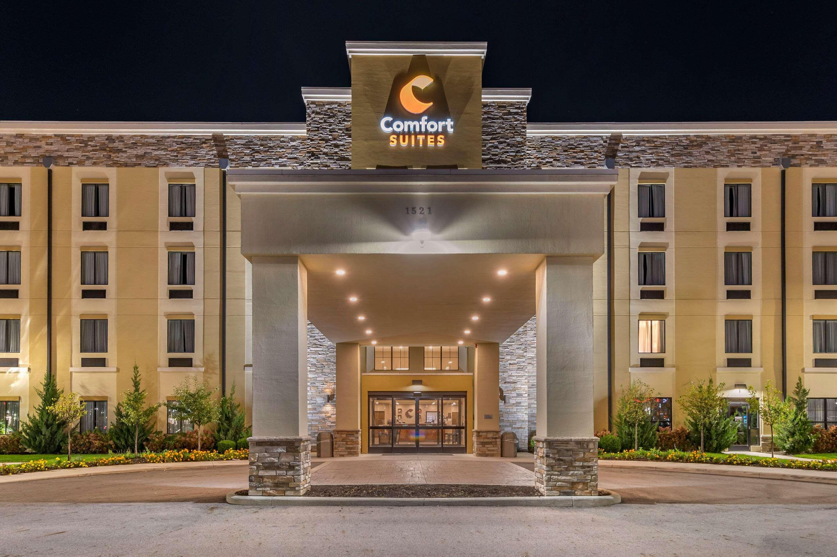 Comfort Suites Columbus Airport מראה חיצוני תמונה